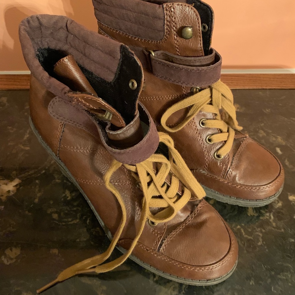 BONGO booties